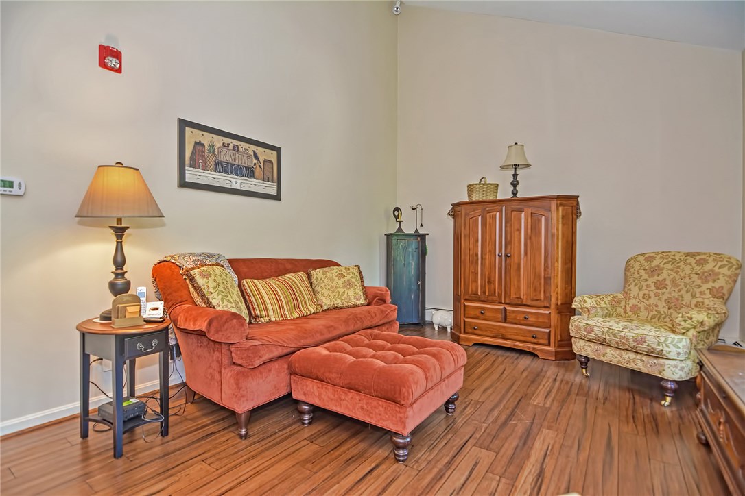 400 New River Road, Unit 412 Lincoln, RI 02838 - Photo 5 of 12