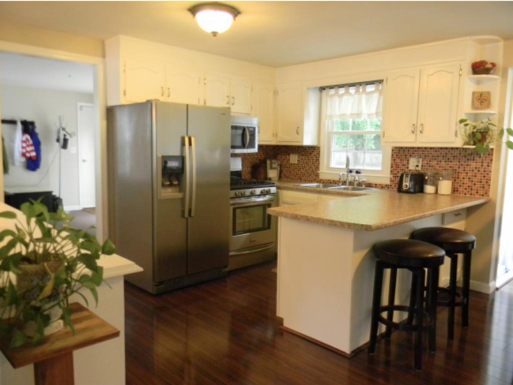 211 East Dunstable Road Nashua, NH 03062 - Photo 2 of 30