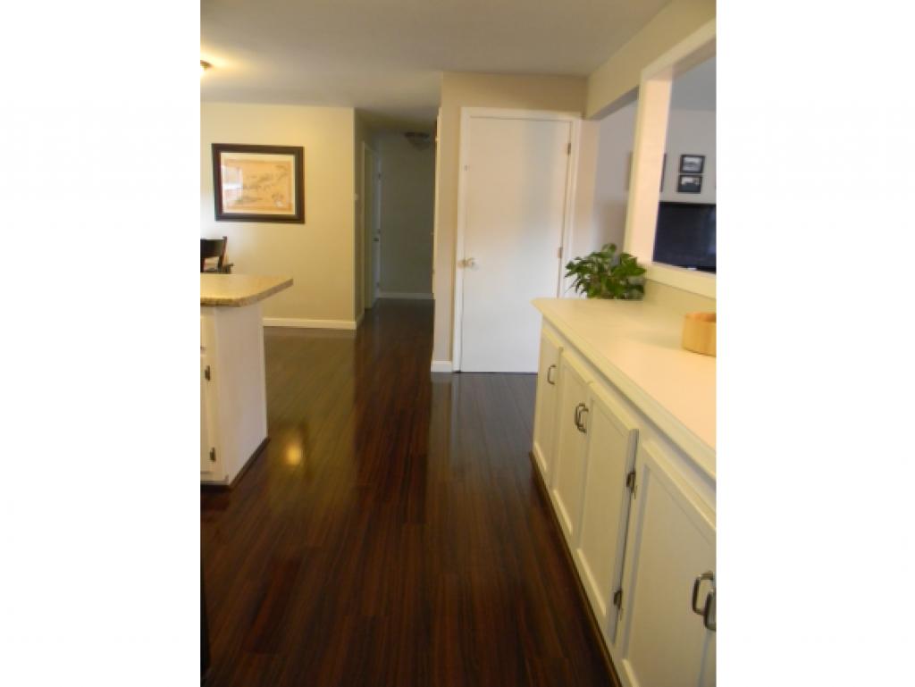 211 East Dunstable Road Nashua, NH 03062 - Photo 7 of 30