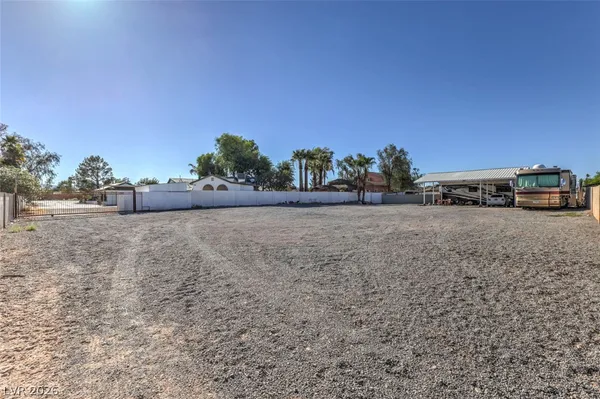 $1,600,000 | 7996 La Cienega Street, Las Vegas, NV 89123