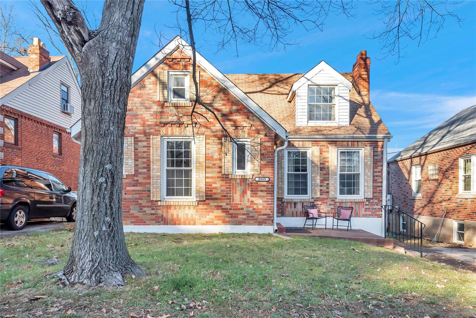 8909 Litzsinger Road Brentwood, MO 63144 - Photo 1 of 39 Gallery Image 1