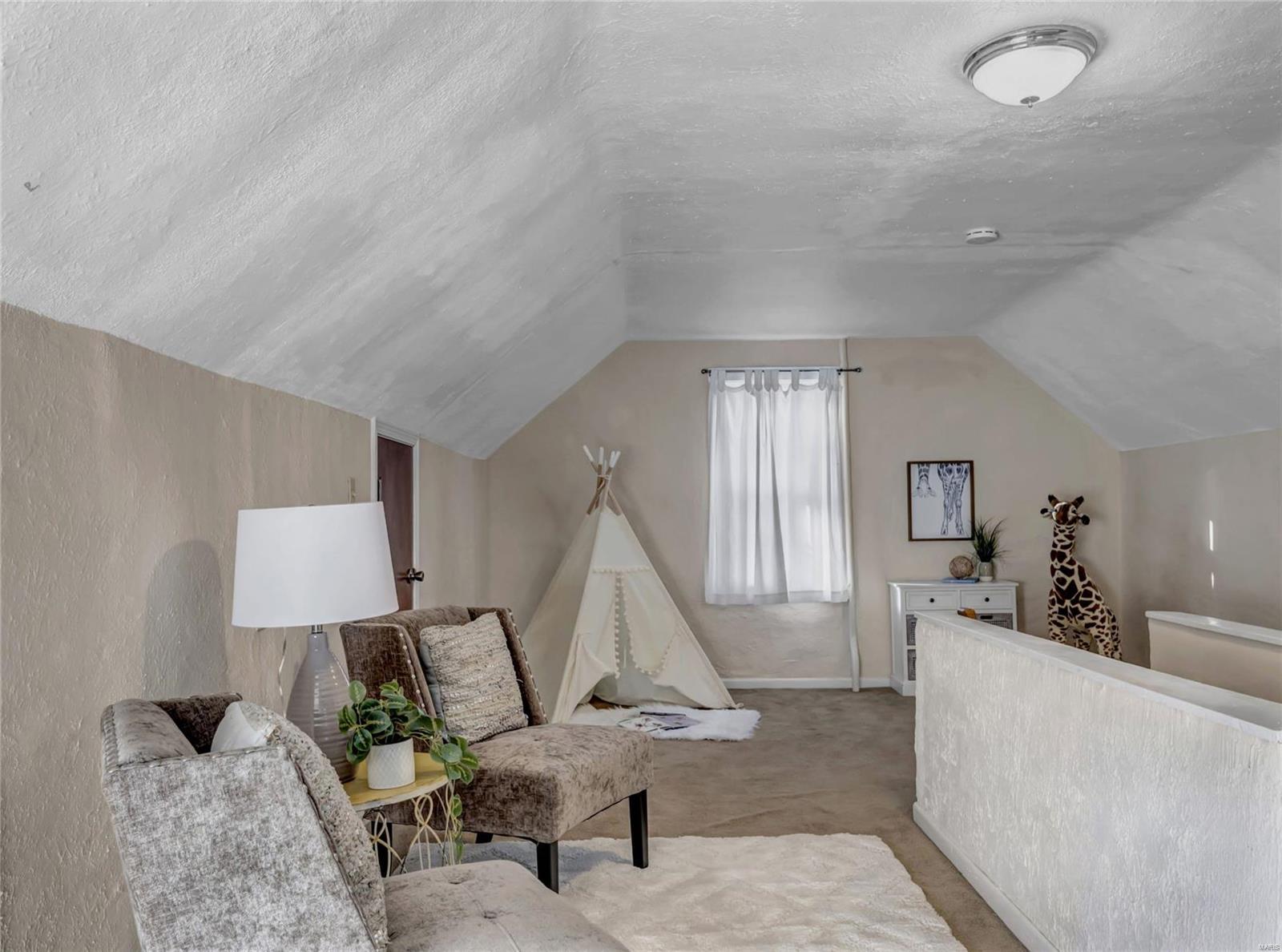 8909 Litzsinger Road Brentwood, MO 63144 - Photo 28 of 39 Gallery Image 28