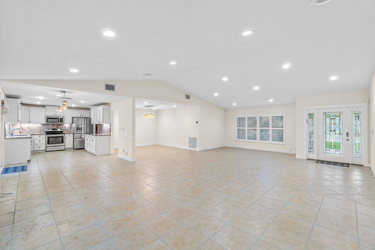 10294 Crosswind Road Boca Raton, FL 33498 - Photo 7 of 34 Main Room 4