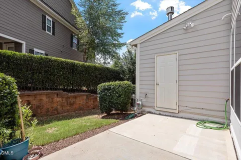 $385,000 | 205 Castien Cove Place, Apex, NC 27539
