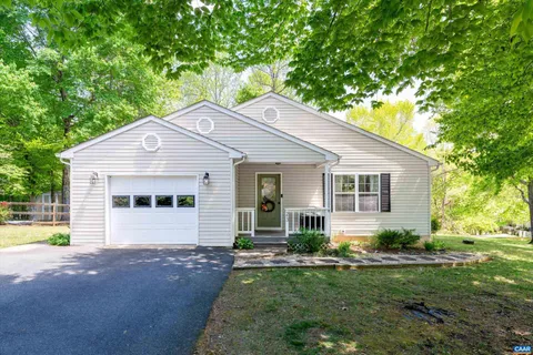 $364,900 | 23 Arapaho Trail, Palmyra, VA 22963