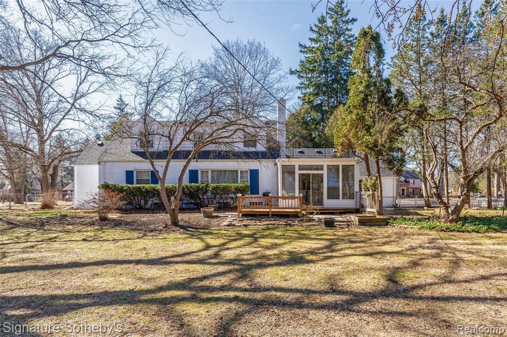 27634 Rackham Drive Lathrup Village, MI 48076 - Photo 31 of 41