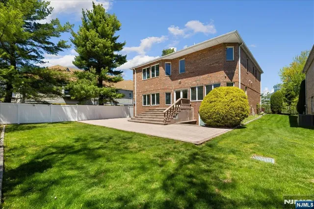 $1,850,000 | 54 Van Nostrand Avenue, Englewood Cliffs, NJ 07632