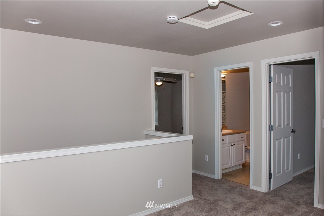 3909 East R Street Tacoma, WA 98404 - Photo 12 of 25