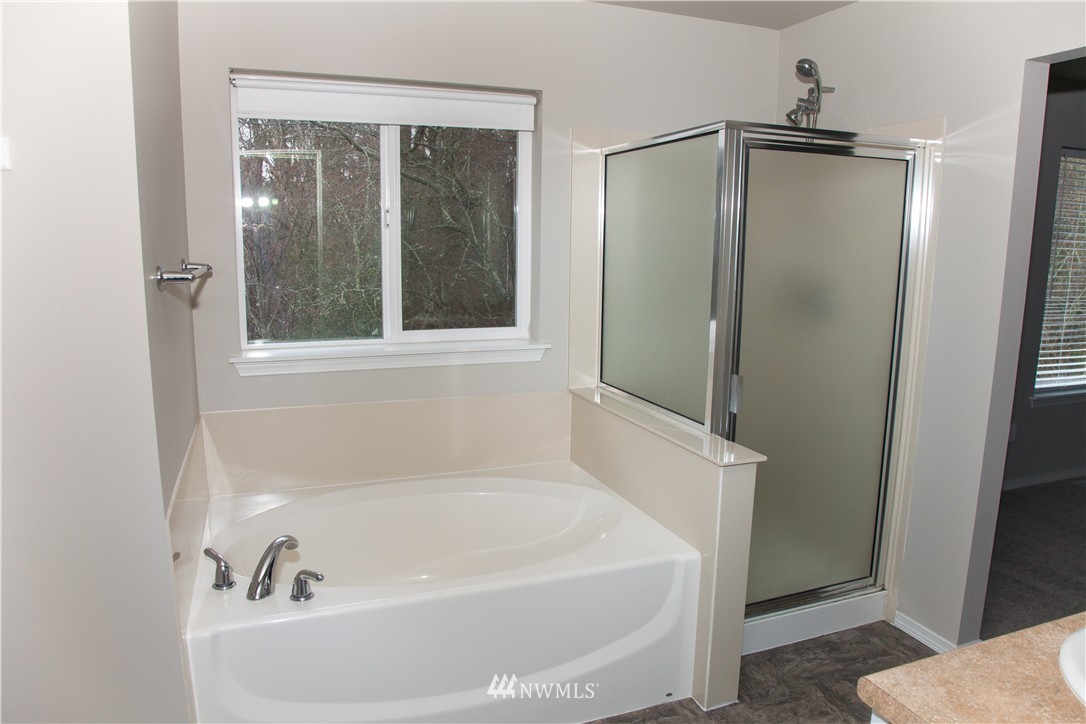 3909 East R Street Tacoma, WA 98404 - Photo 15 of 25