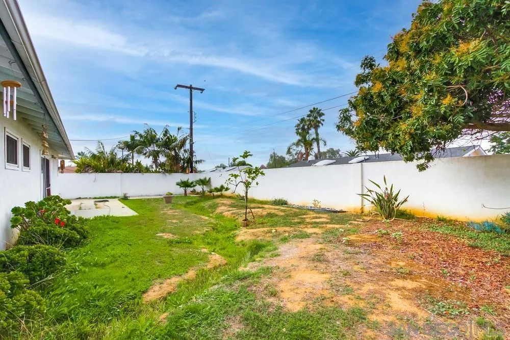 1800 Guevara Road Carlsbad, CA 92008 - Photo 23 of 29 a view of a house with a yard
