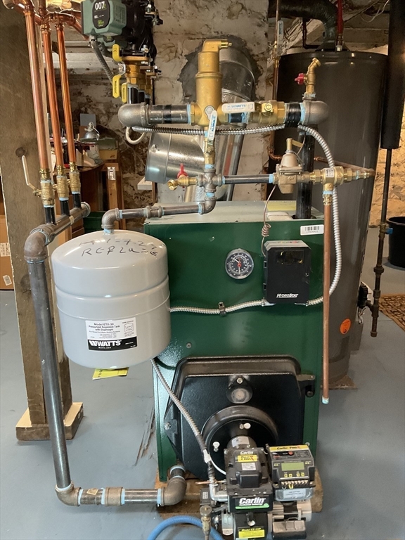 79 Laurel Street Lynn, MA 01905 - Photo 12 of 16