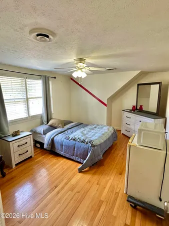 $325,000 | 407 4th Street, Bladenboro, NC 28320