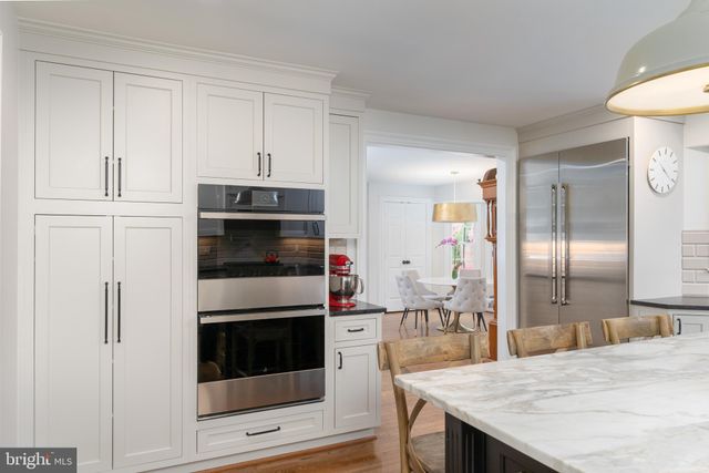 $2,580,000 | 504 Richards Lane, Alexandria, VA 22302