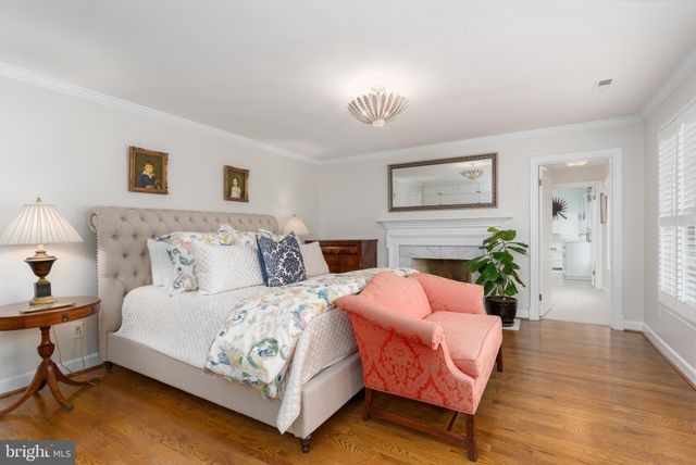 $2,580,000 | 504 Richards Lane, Alexandria, VA 22302