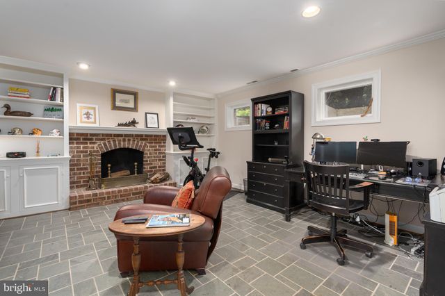 $2,580,000 | 504 Richards Lane, Alexandria, VA 22302