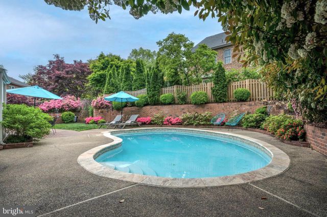 $2,580,000 | 504 Richards Lane, Alexandria, VA 22302