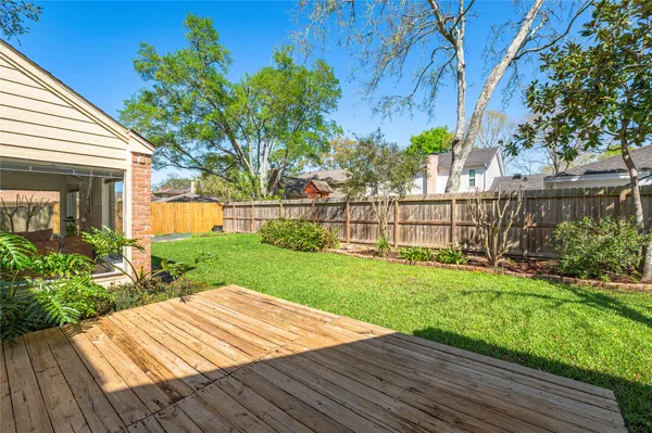 $369,900 | 16419 Laurelfield Drive, Houston, TX 77059