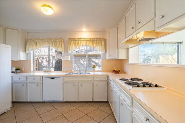 $379,900 | 16419 Laurelfield Drive, Houston, TX 77059