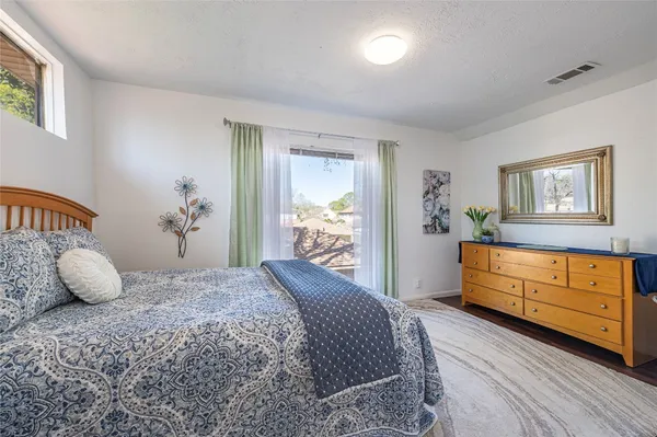 $379,900 | 16419 Laurelfield Drive, Houston, TX 77059
