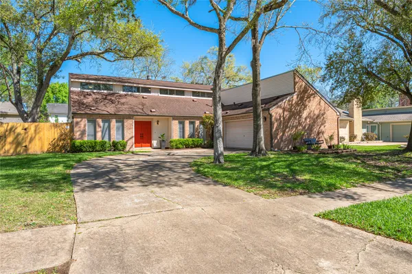$369,900 | 16419 Laurelfield Drive, Houston, TX 77059