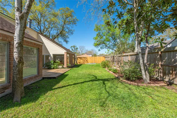 $369,900 | 16419 Laurelfield Drive, Houston, TX 77059