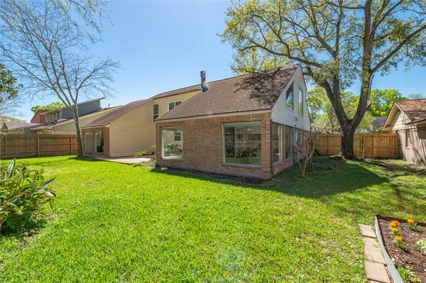 $369,900 | 16419 Laurelfield Drive, Houston, TX 77059