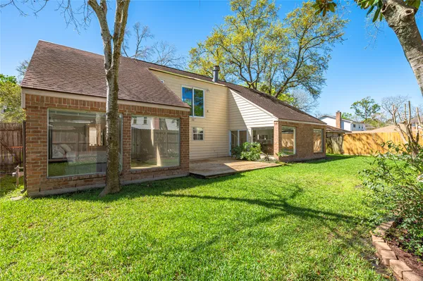 $369,900 | 16419 Laurelfield Drive, Houston, TX 77059