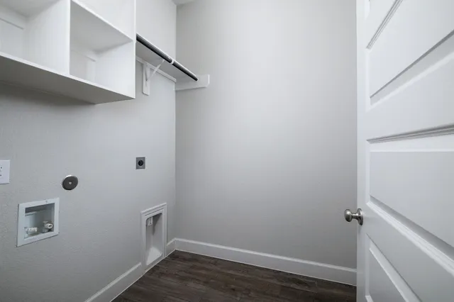 $359,000 | 17155 Crimson Crest Drive, Conroe, TX 77302