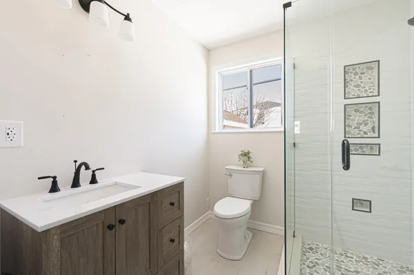 $975,000 | 17 East Colmar Circle, Margate City, NJ 08402