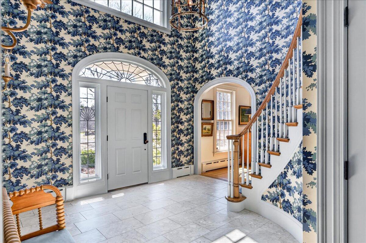 22 Royall Point Road Yarmouth, ME 04096 - Photo 42 of 109 Entryway