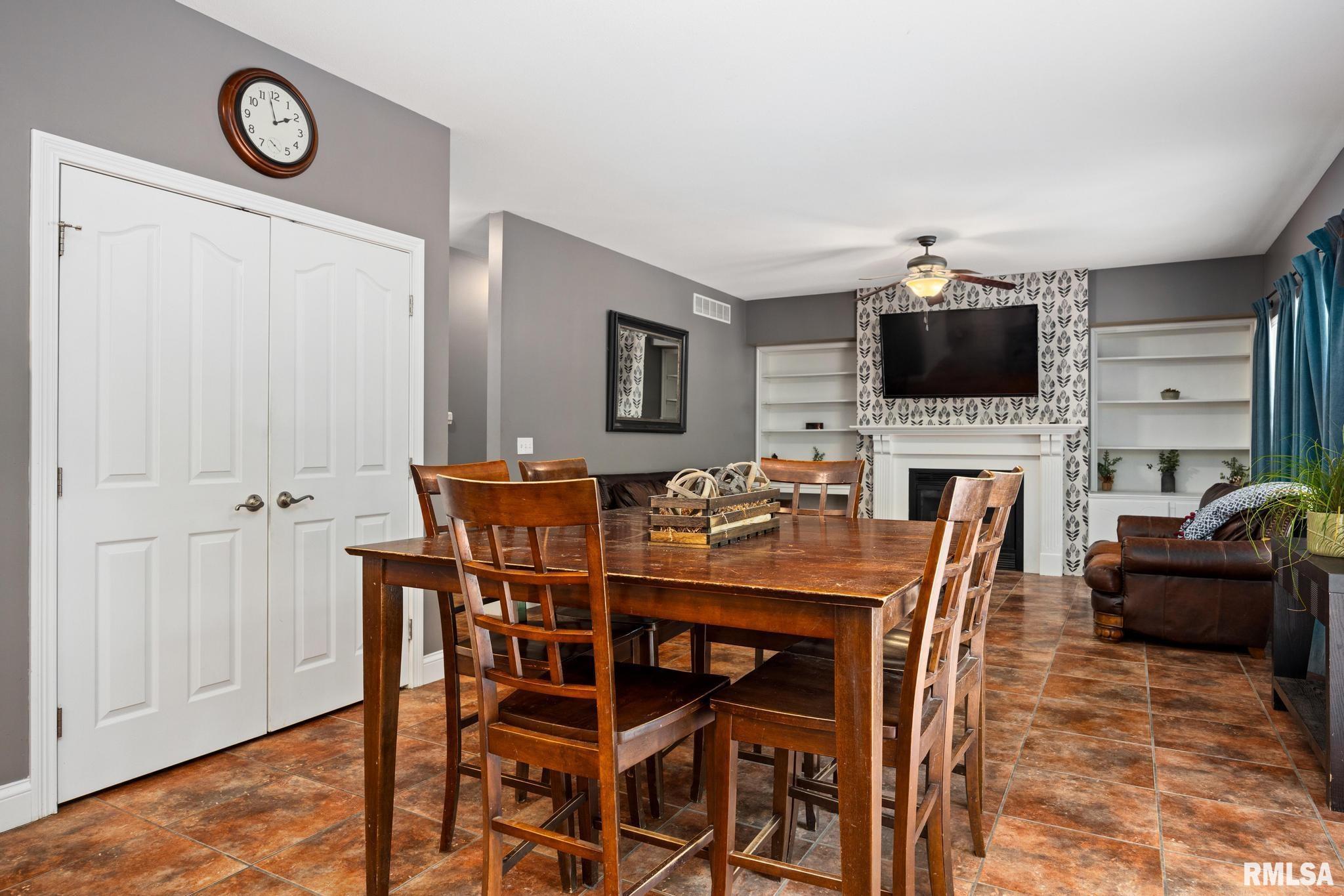 1817 Autumn Ridge Washington, IL 61571 - Photo 14 of 56