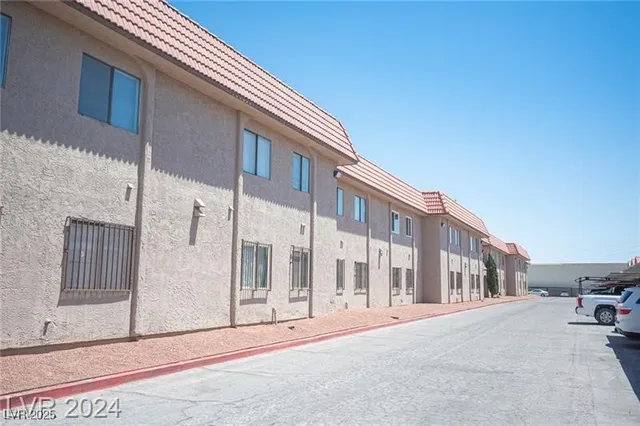 $1,025 | 4300 North Lamont Street, Unit 293, Las Vegas, NV 89115