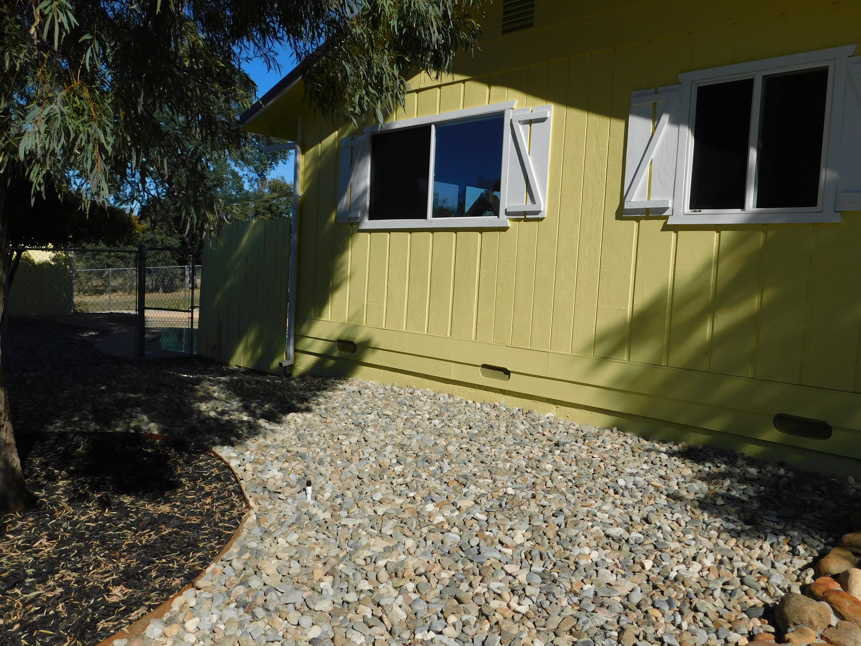 1051 Gibralter Road Redding, CA 96003 - Photo 9 of 49 DSCN0168