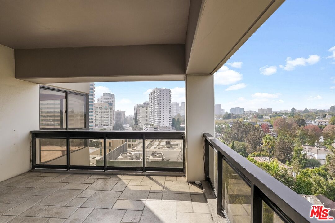 10445 Wilshire Boulevard, Unit 904 Los Angeles, CA 90024 - Photo 14 of 40 a view of a balcony with an outdoor space
