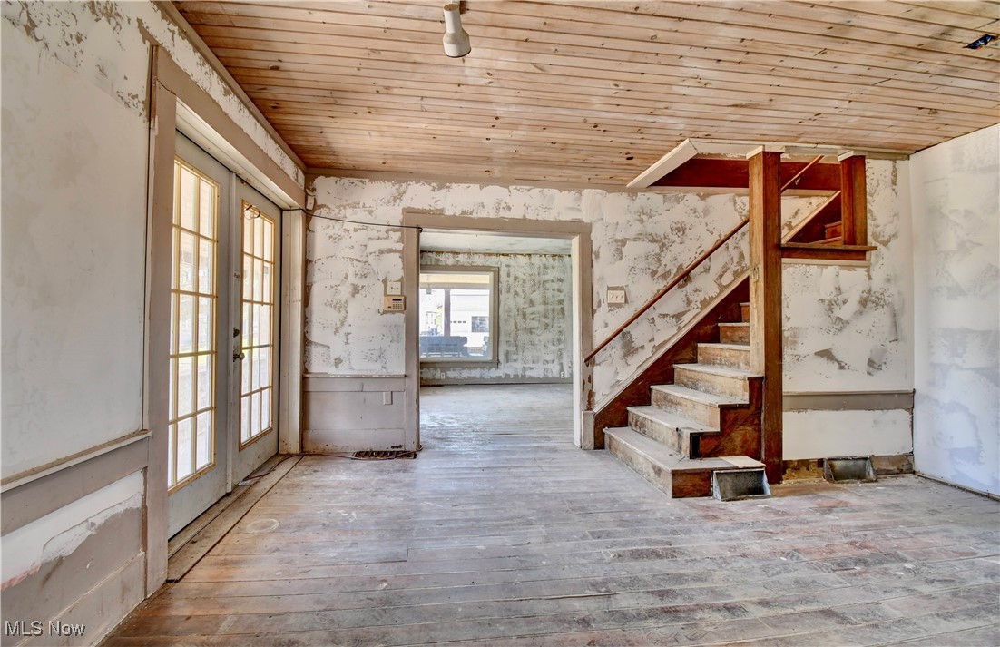 14875 Navarre Road Southwest Wilmot, OH 44689 - Photo 15 of 40 Gallery Image 15