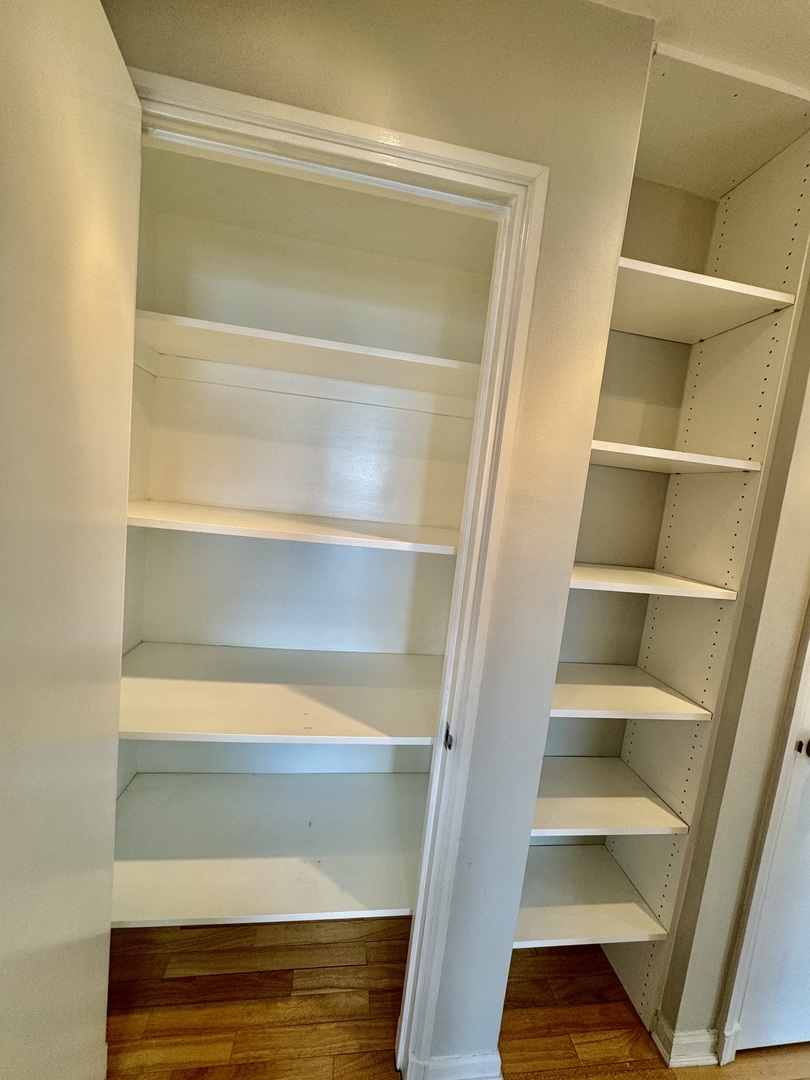2909 North Sheridan Road, Unit 1408 Chicago, IL 60657 - Photo 15 of 19 Gallery Image 15