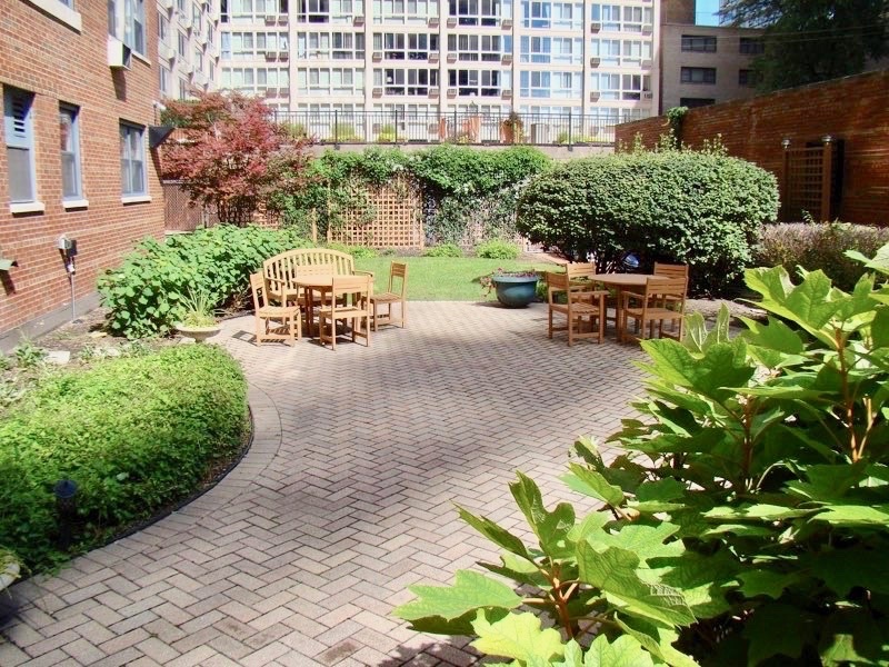 2909 North Sheridan Road, Unit 1408 Chicago, IL 60657 - Photo 18 of 19 Gallery Image 18