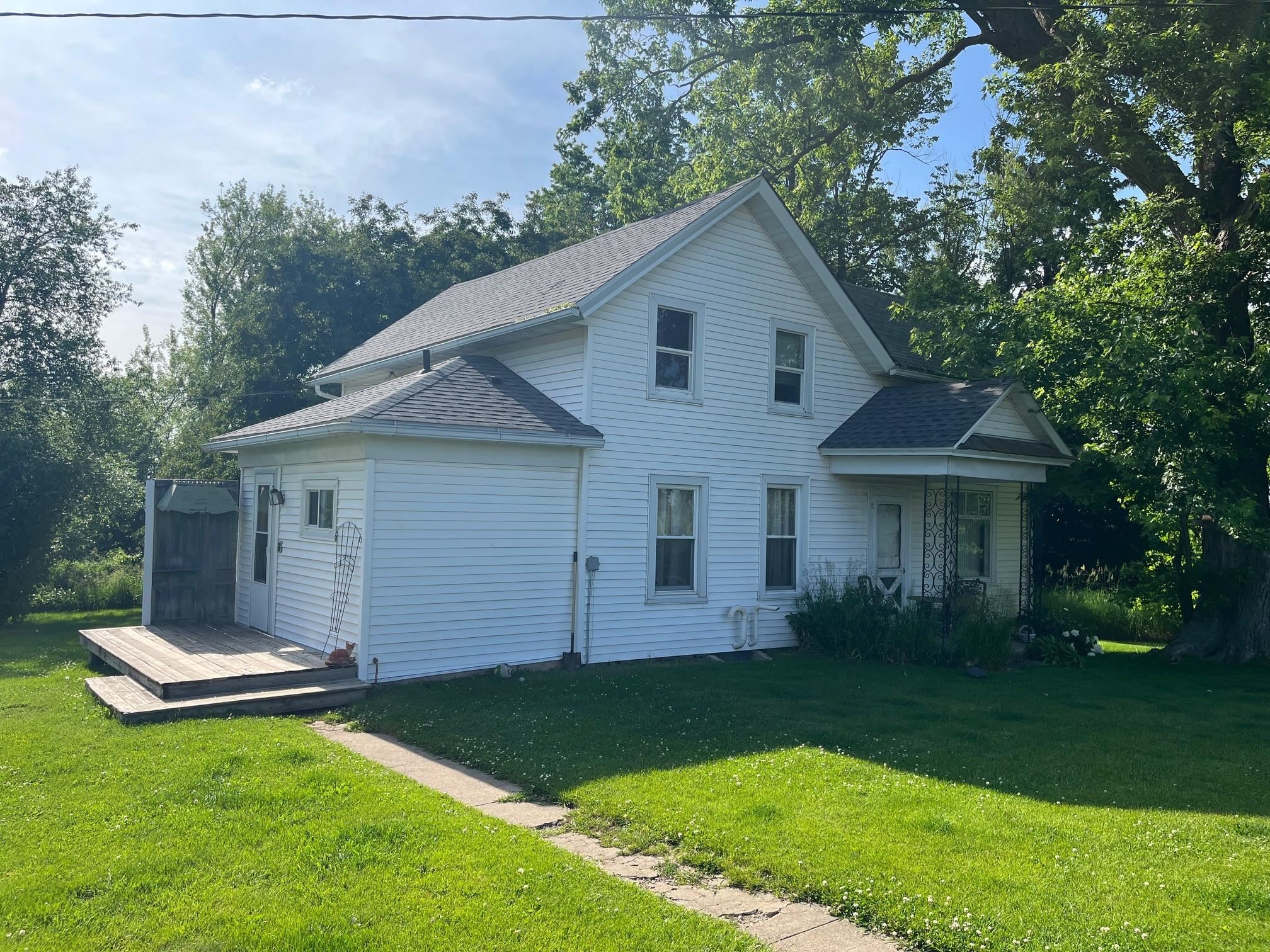 4923 Meek Road Arlington, WI 53911 - Photo 2 of 48