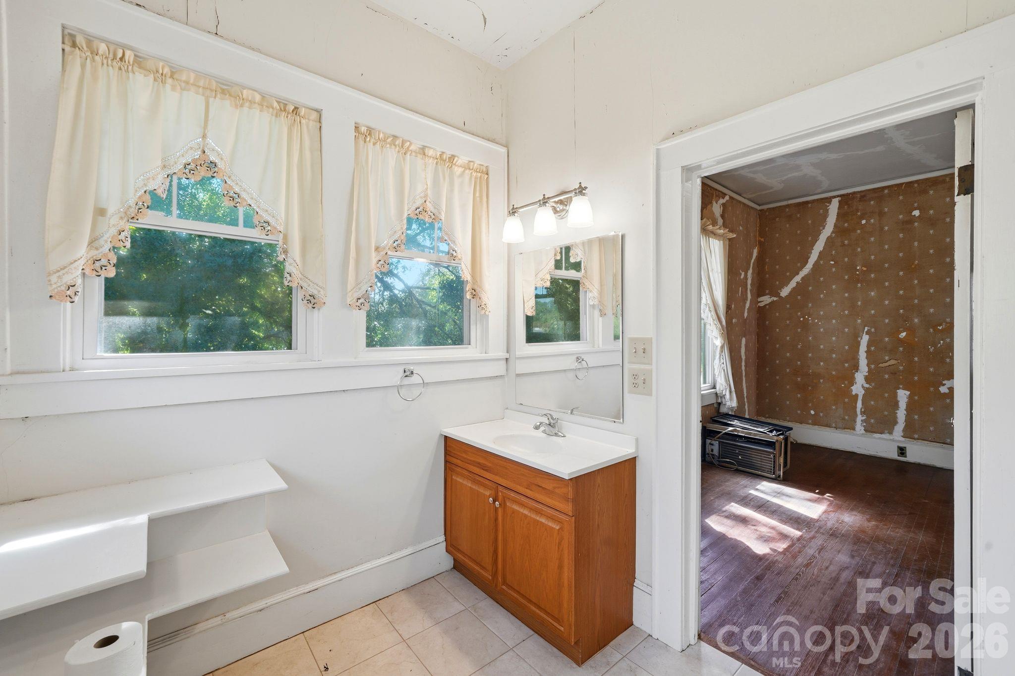 208 South Myrtle School Road Gastonia, NC 28052 - Photo 31 of 45 Gallery Image 31