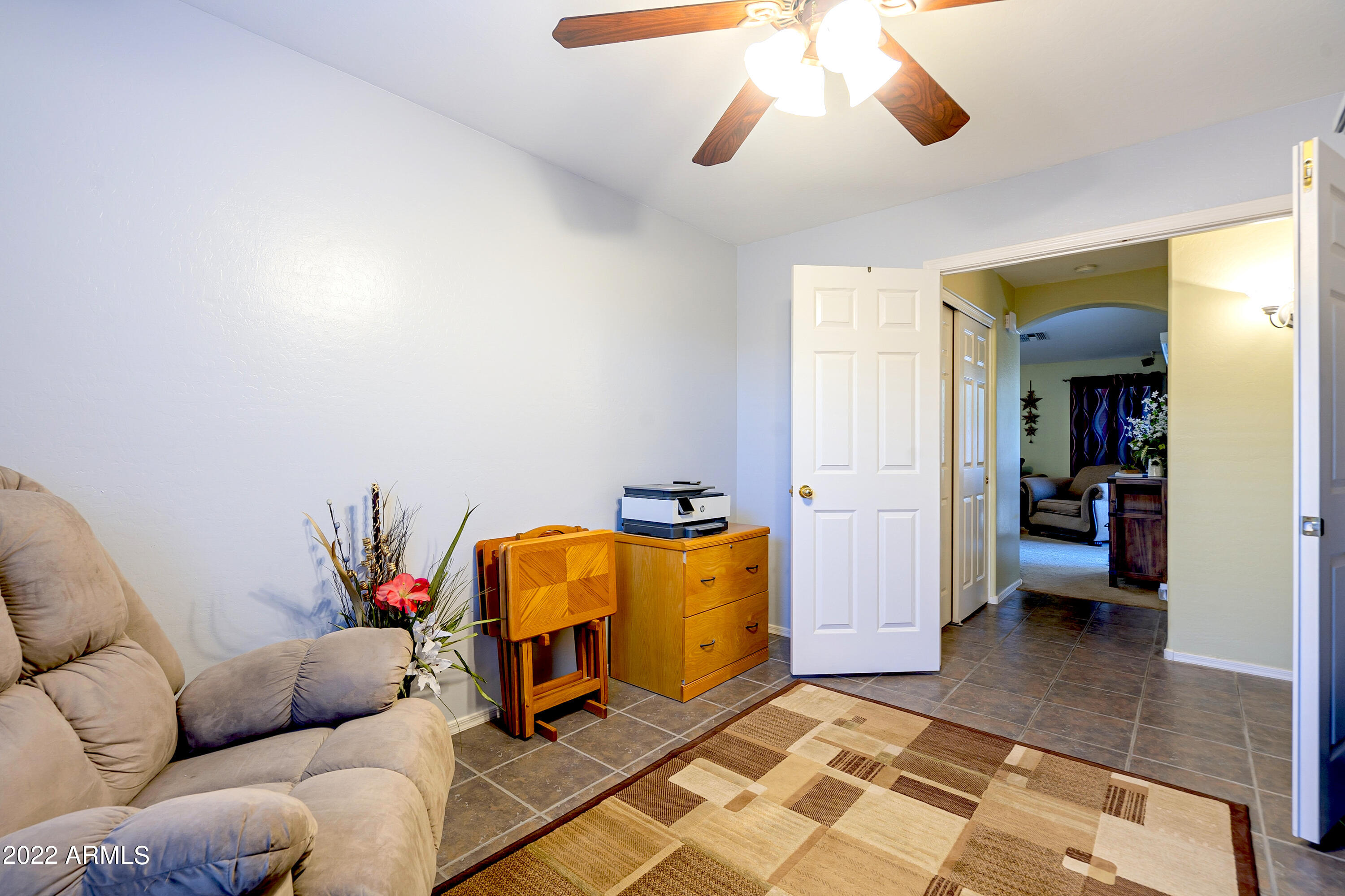 2336 West Carson Road Phoenix, AZ 85041 - Photo 25 of 35 26
