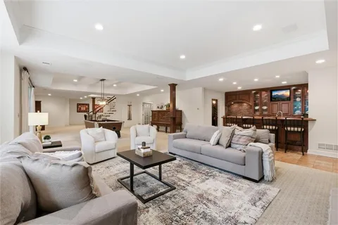 $3,250,000 | 15650 Ess Road, Kansas City, MO 64136