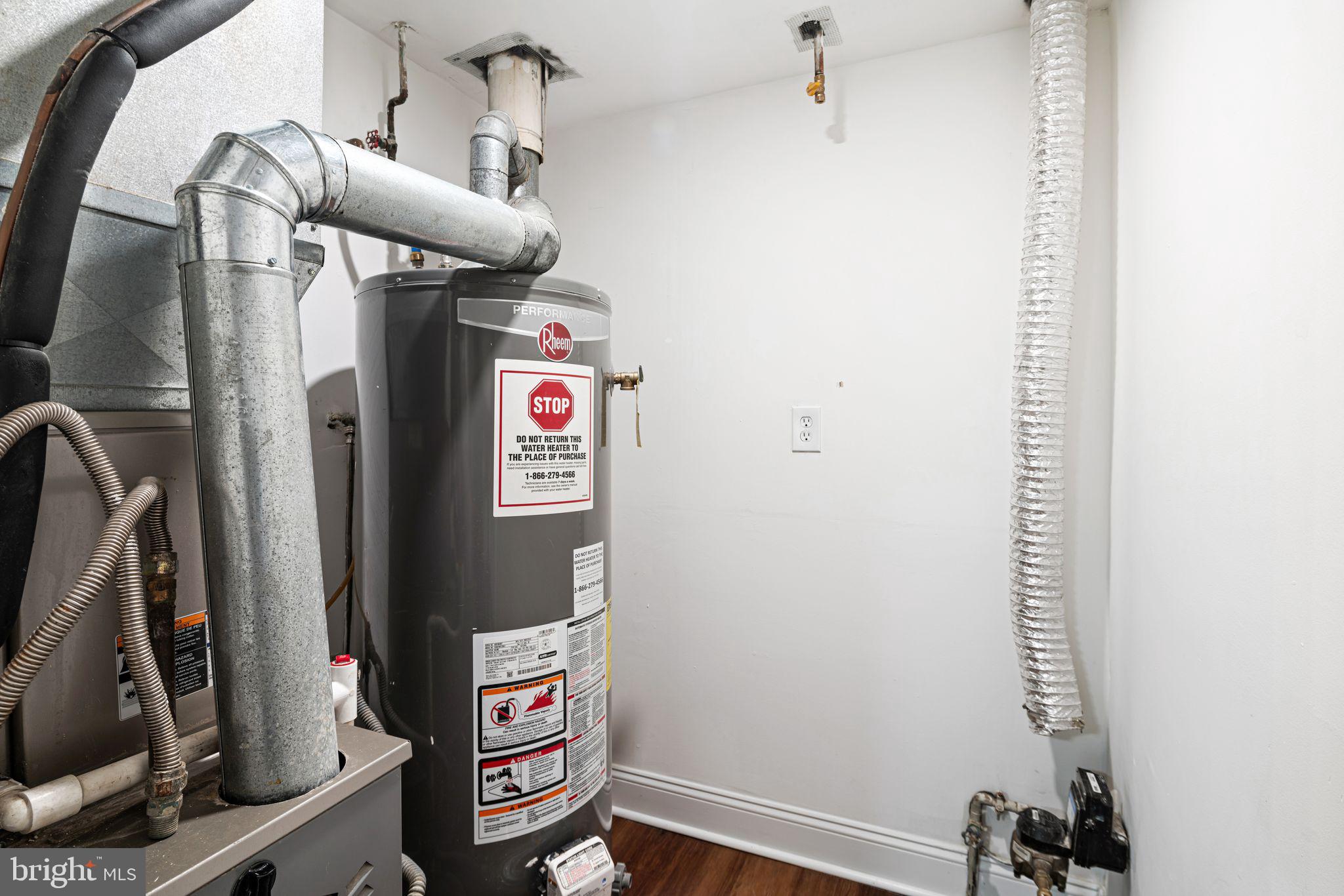 7926 Cottage Street Philadelphia, PA 19136 - Photo 14 of 29 a view of storage and utility room