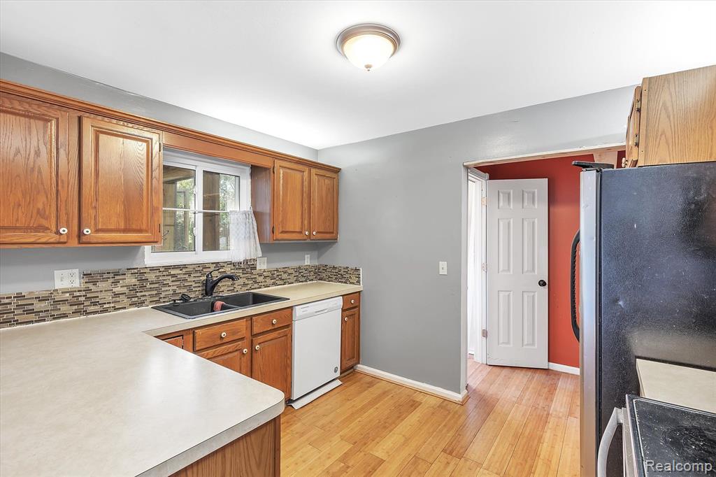 5507 West Mount Morris Road Mount Morris, MI 48458 - Photo 12 of 44
