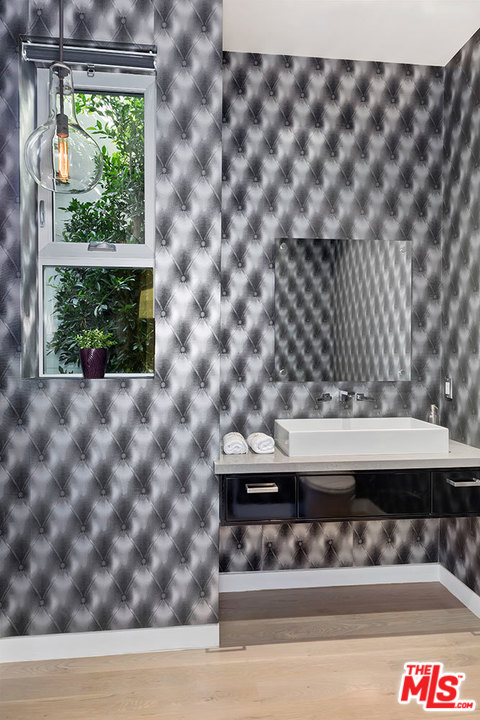 322 North Kings Road Los Angeles, CA 90048 - Photo 20 of 51 Gallery Image 20