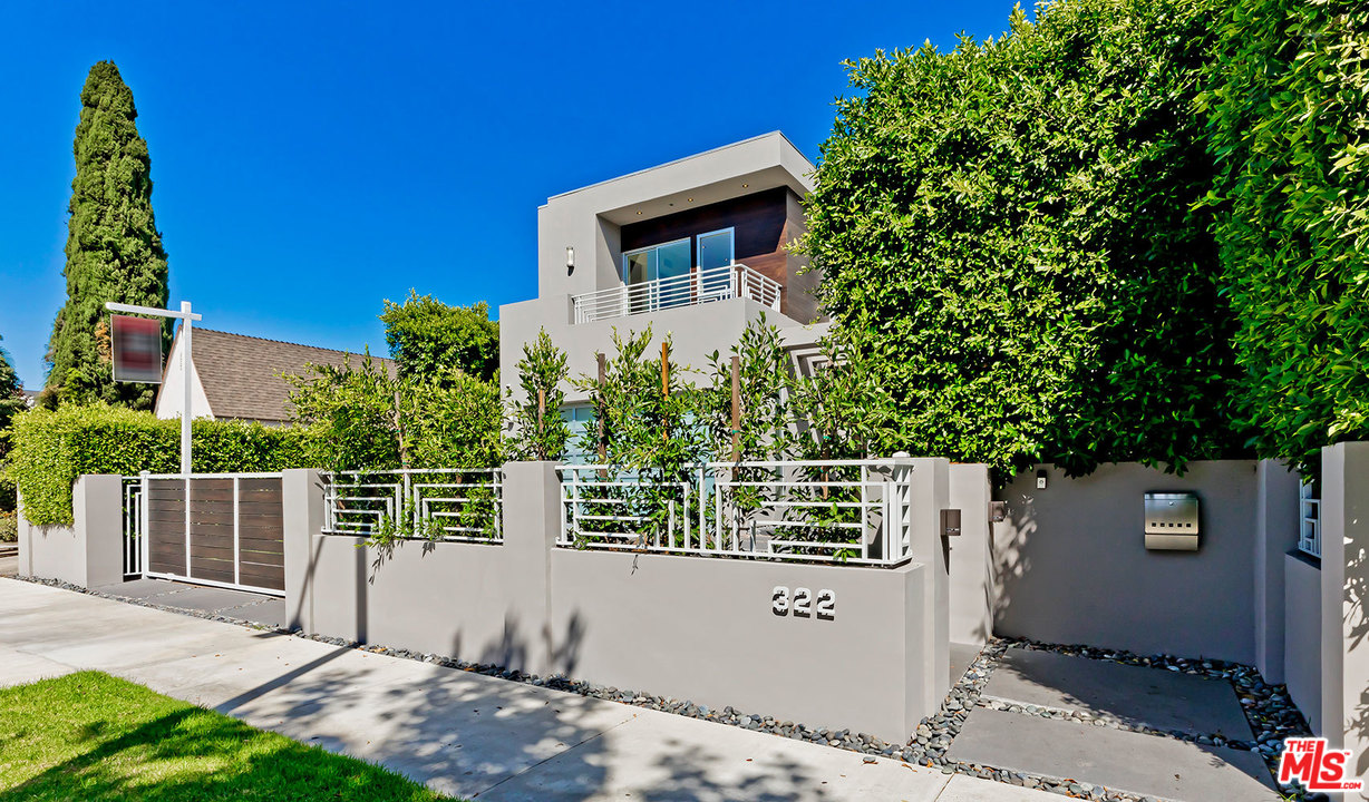 322 North Kings Road Los Angeles, CA 90048 - Photo 4 of 51 Gallery Image 4