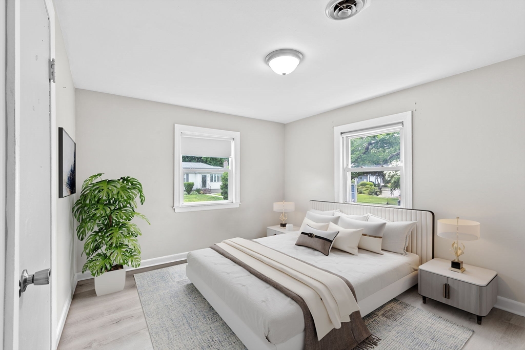 15 Leonard Road Sharon, MA 02067 - Photo 4 of 8