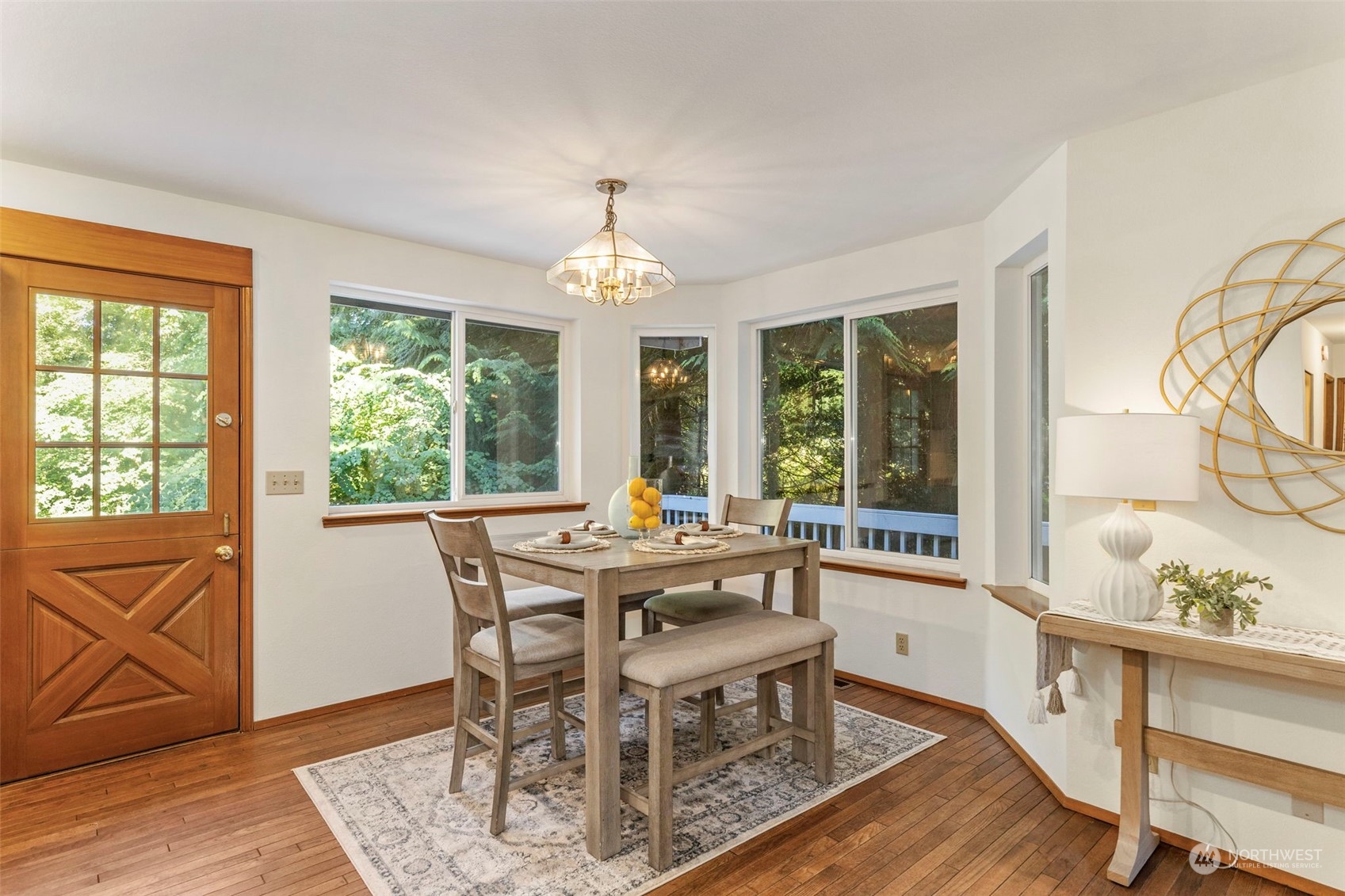 10095 Northeast Knight Road Bainbridge Island, WA 98110 - Photo 11 of 29 Gallery Image 11