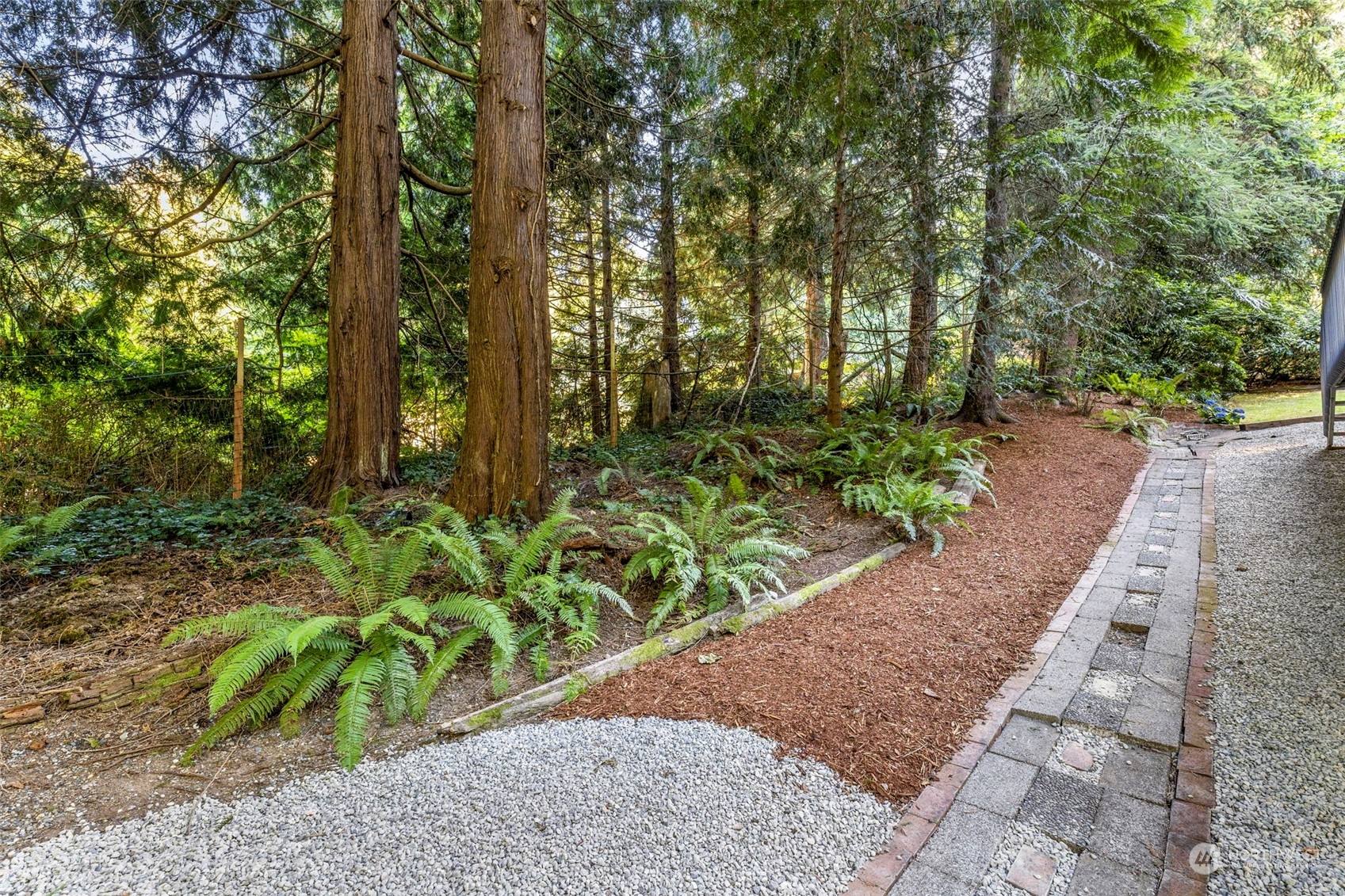 10095 Northeast Knight Road Bainbridge Island, WA 98110 - Photo 25 of 29 Gallery Image 25