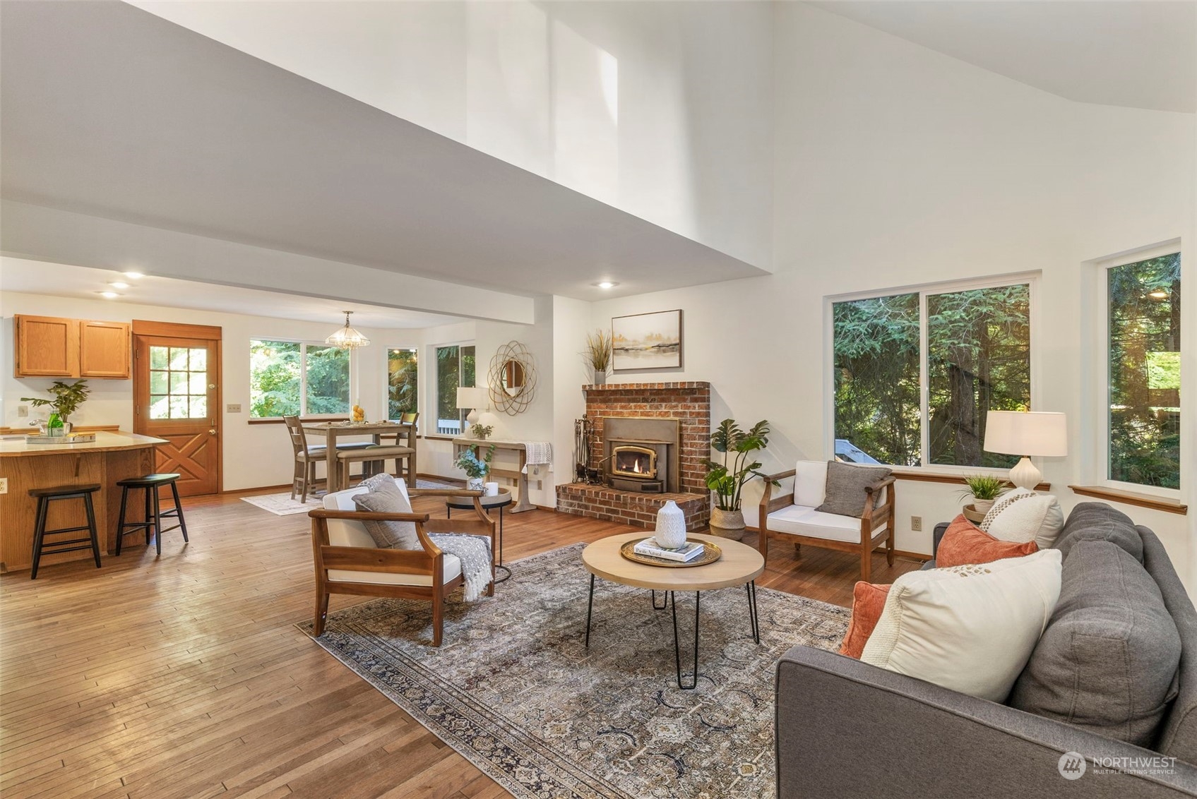 10095 Northeast Knight Road Bainbridge Island, WA 98110 - Photo 8 of 29 Gallery Image 8