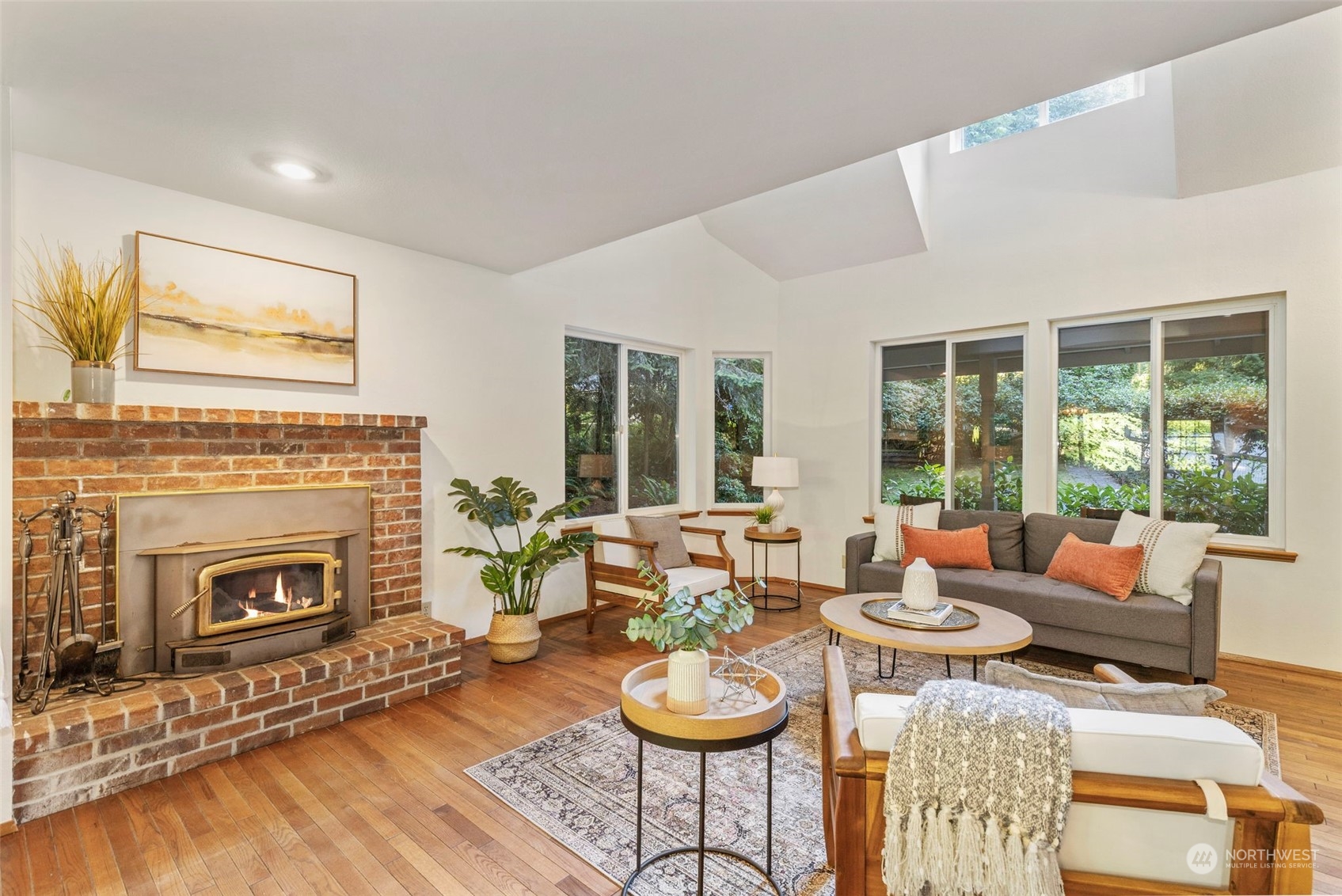 10095 Northeast Knight Road Bainbridge Island, WA 98110 - Photo 10 of 29 Gallery Image 10